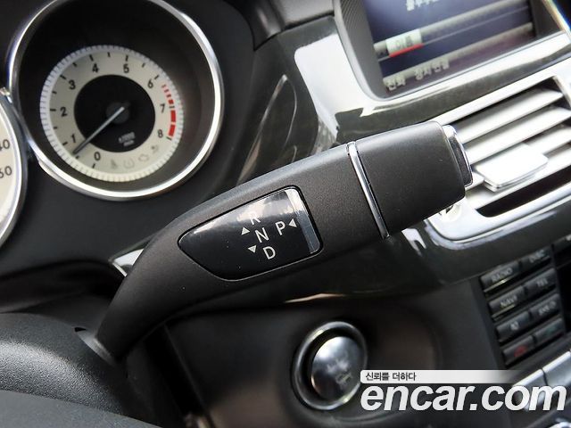 Mercedes-Benz CLS-Class 2014 — photo 10