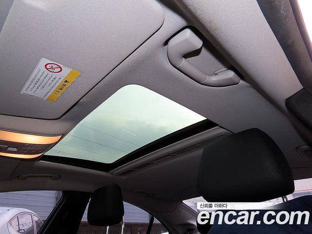 Mercedes-Benz CLS-Class 2014 — photo 17