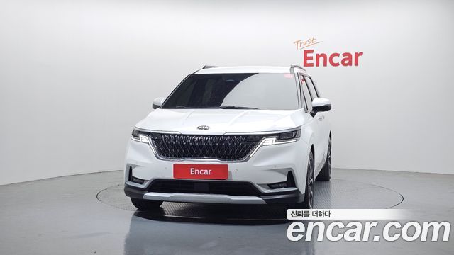 Kia Canival 2021 — photo 3