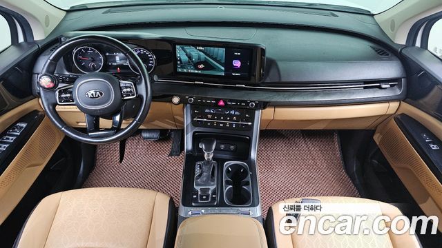 Kia Canival 2021 — photo 7