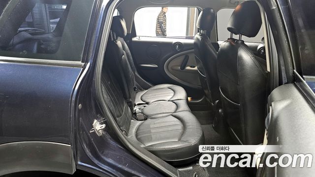 Mini Countryman 2012 — photo 11
