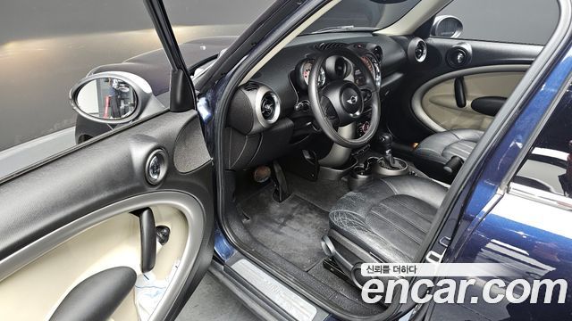 Mini Countryman 2012 — photo 12