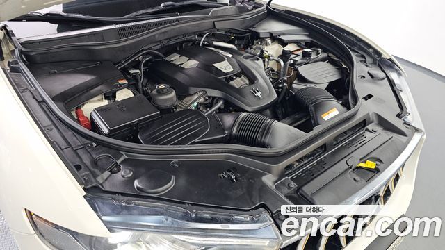 Maserati Levante 2017 — photo 6