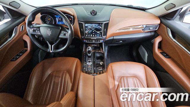 Maserati Levante 2017 — photo 7