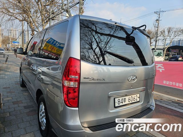 Hyundai Starex 2018 — photo 4