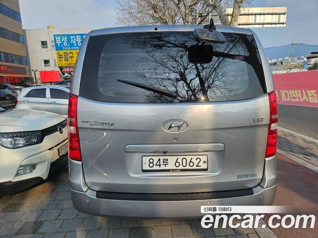 Hyundai Starex 2018 — photo 5