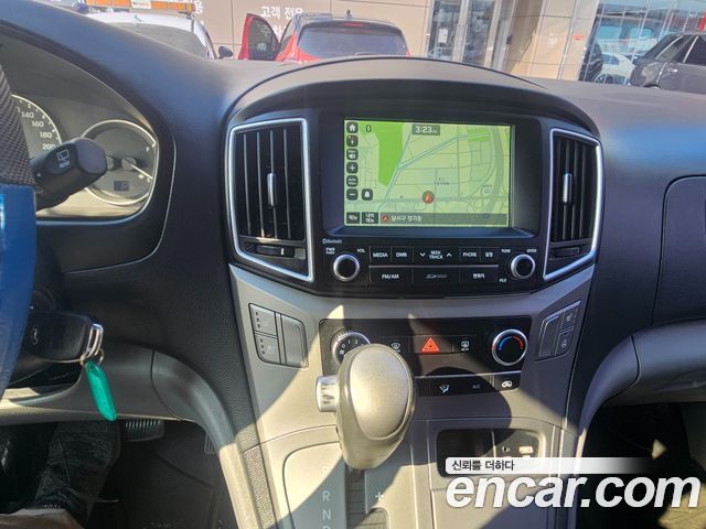Hyundai Starex 2018 — photo 7