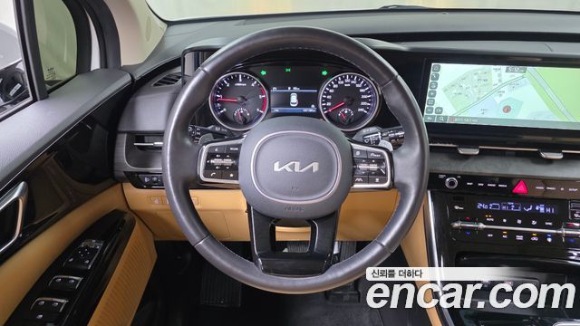 Kia Canival 2023 — photo 13