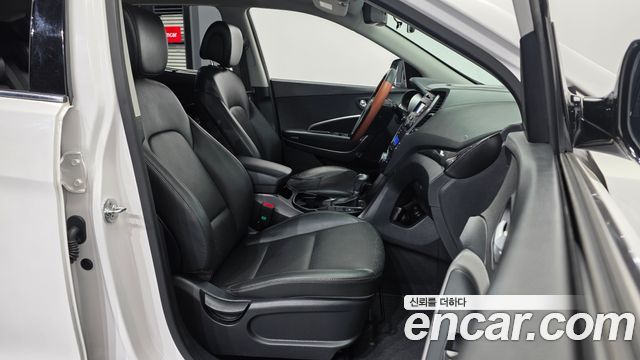 Hyundai Santafe 2015 — photo 11
