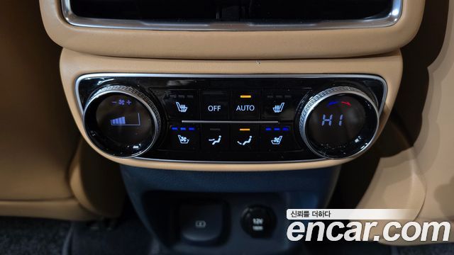 Genesis GV80 2020 — photo 19