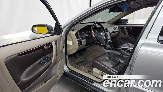 Volvo XC70 2004 — photo 10