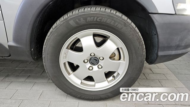 Volvo XC70 2004 — photo 20