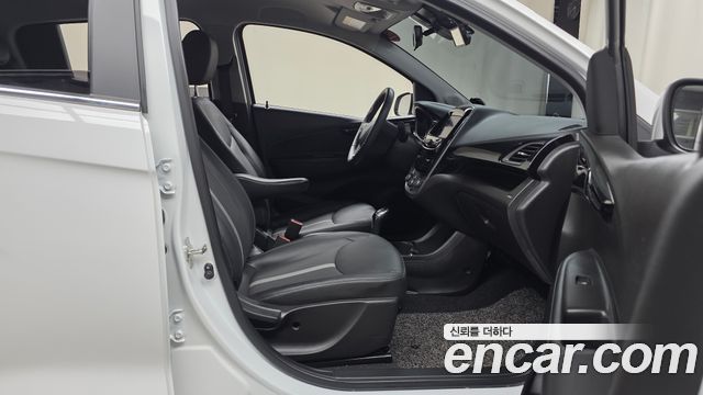 Chevrolet Korea Spark 2019 — photo 11