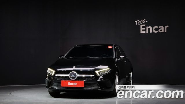 Mercedes-Benz A-Class 2019 — photo 3