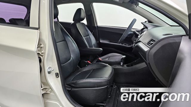 Kia morning 2014 — photo 11