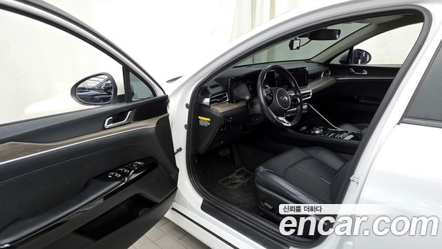 Kia K5 2020 — photo 10