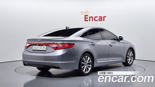 Hyundai Grandeur 2017 — photo 2