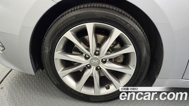 Hyundai Grandeur 2017 — photo 5
