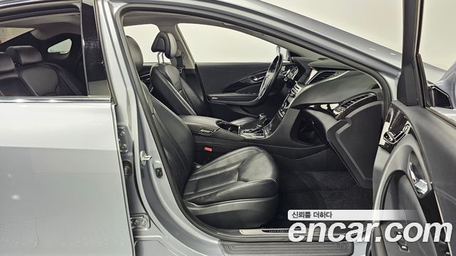 Hyundai Grandeur 2017 — photo 10