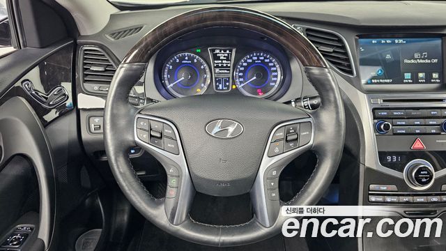 Hyundai Grandeur 2017 — photo 13