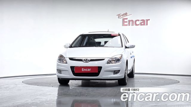 Hyundai i30 2009 — photo 3