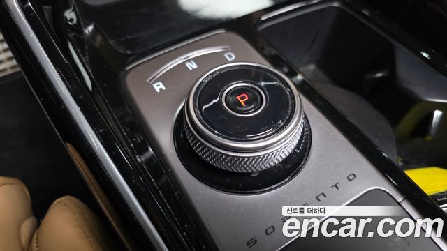 Kia Sorento 2023 — photo 9
