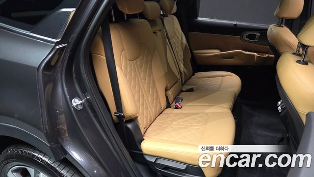 Kia Sorento 2023 — photo 12