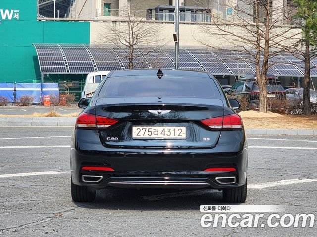 Genesis G80 2017 — photo 2