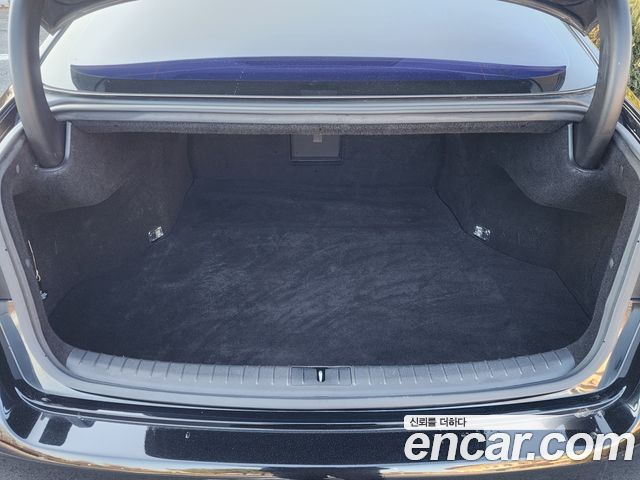 Genesis G80 2017 — photo 10