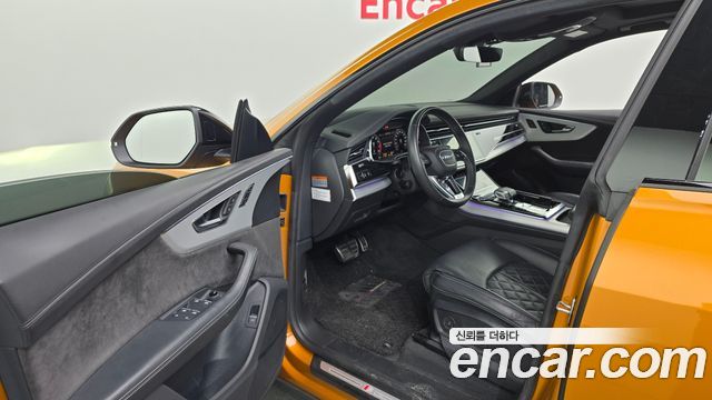 Audi Q8 2021 — photo 10