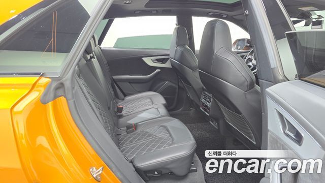 Audi Q8 2021 — photo 12