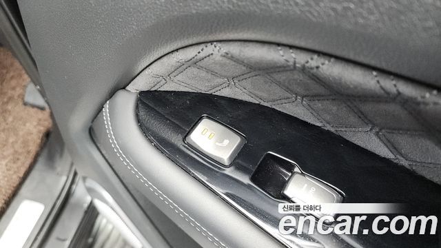 KG Mobility Rexton 2021 — photo 18