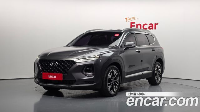 Hyundai Santafe 2019 — photo 1
