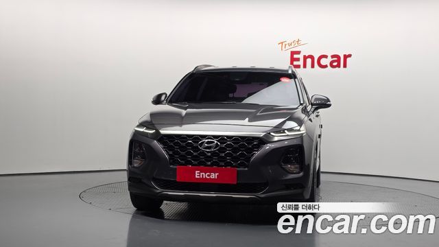 Hyundai Santafe 2019 — photo 3
