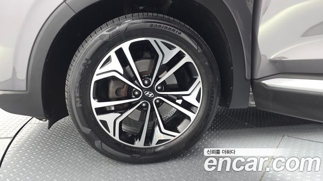 Hyundai Santafe 2019 — photo 5