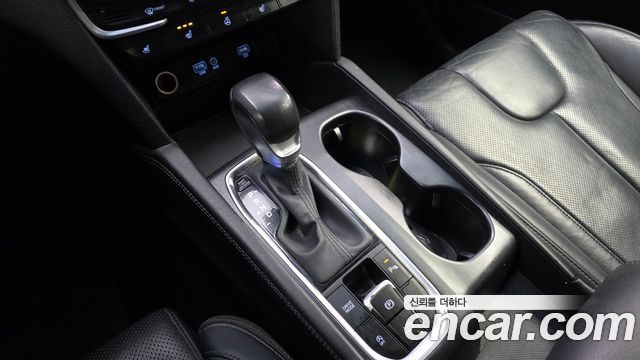 Hyundai Santafe 2019 — photo 9