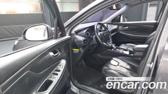 Hyundai Santafe 2019 — photo 10