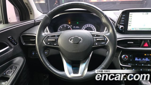 Hyundai Santafe 2019 — photo 13