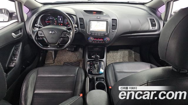 Kia K3 2017 — photo 7