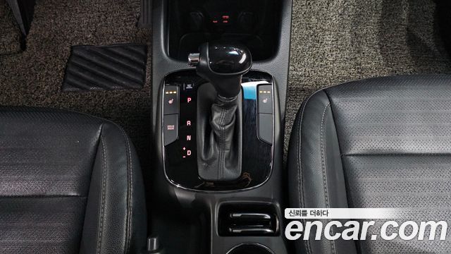 Kia K3 2017 — photo 9