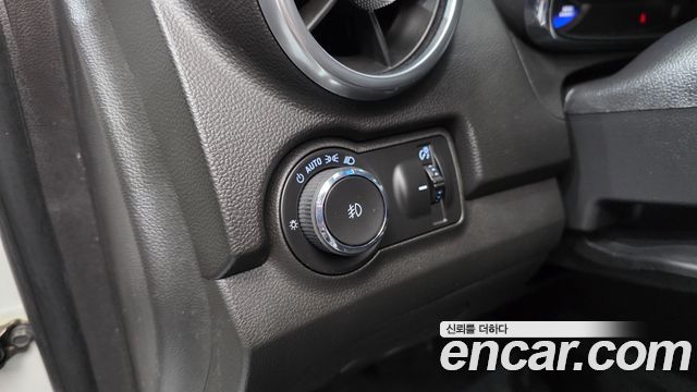 Chevrolet Korea Trax 2016 — photo 19