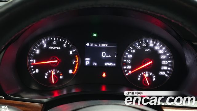 Kia K7 2016 — photo 8