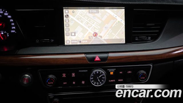 Kia K7 2016 — photo 14