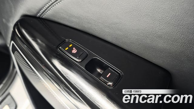 Kia K7 2016 — photo 19