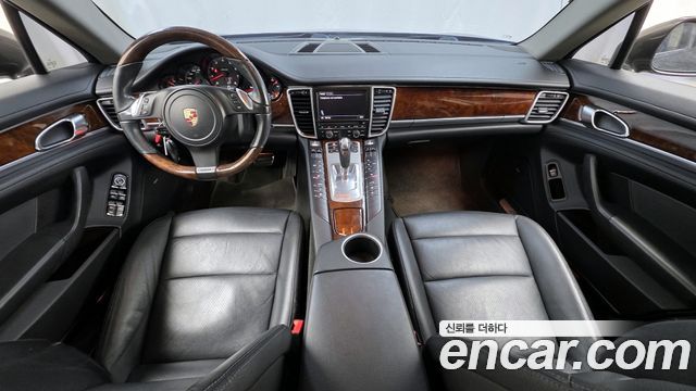 Porsche Panamera 2011 — photo 7