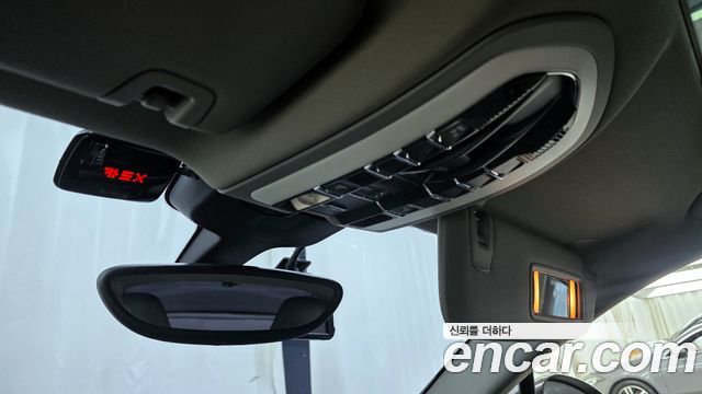 Porsche Panamera 2011 — photo 16