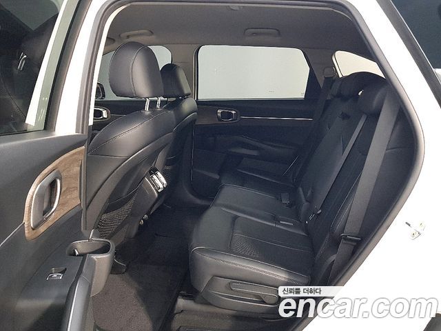 Kia Sorento 2021 — photo 9