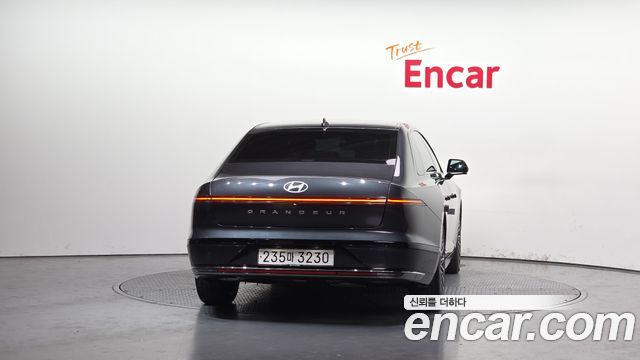 Hyundai Grandeur 2023 — photo 4