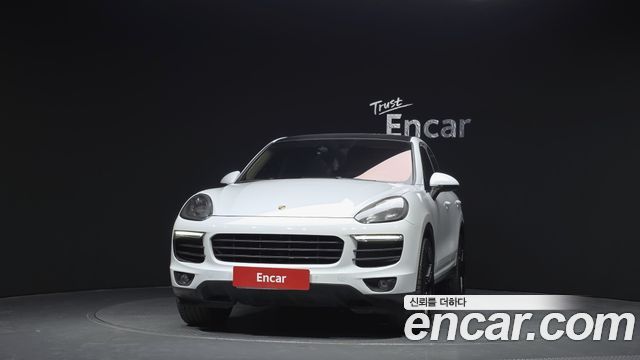 Porsche Cayenne 2015 — photo 3