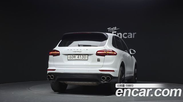 Porsche Cayenne 2015 — photo 4